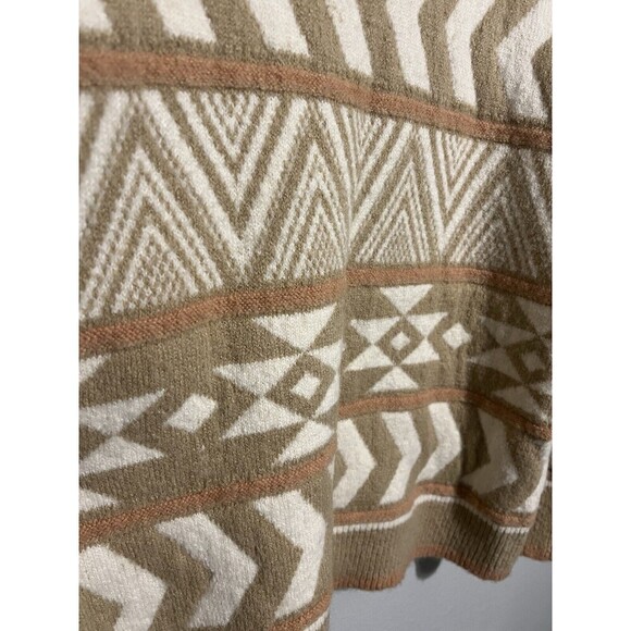 Very J Pullover Sweater Women's Medium Long Sleeve Aztec Crew Neck Southwestern - Picture 4 of 5